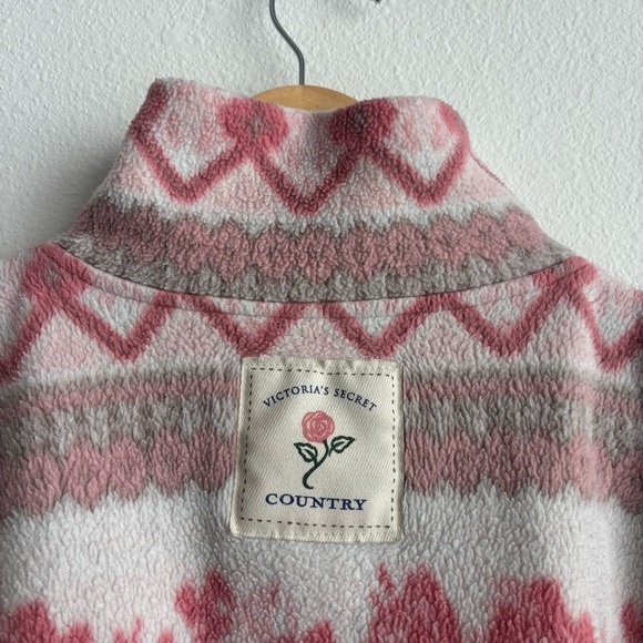 Vintage Rare Find Victoria's Secret Country Collection Pink Sherpa Pullover - Picture 8 of 10